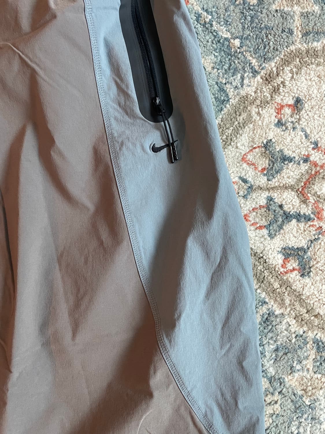 나이키 테크 드라이핏 우븐 컬러 블록 오버사이즈 팬츠 (새제품. L) 상품이미지5