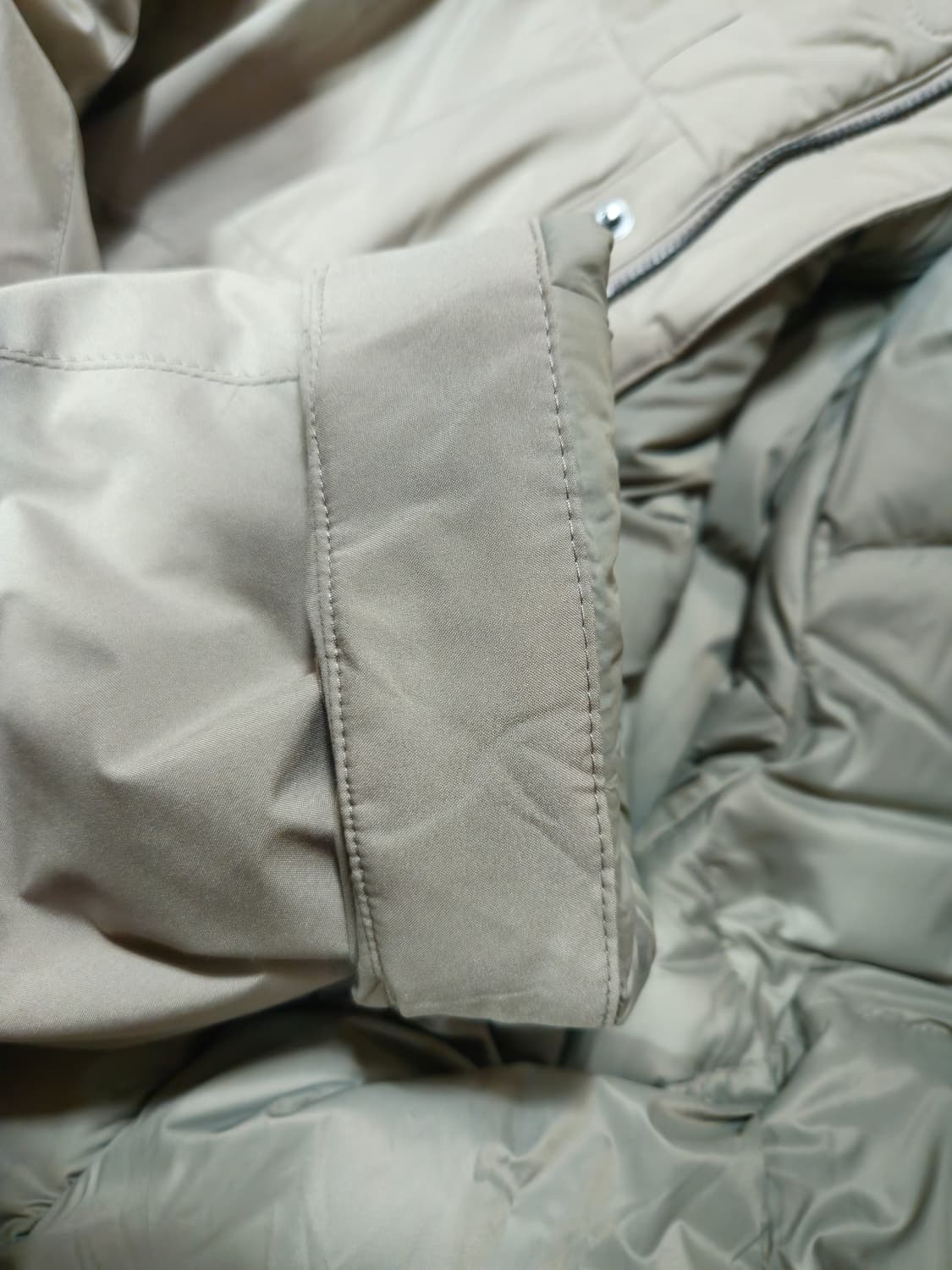 지오지아(ZIOZIA) 구스다운 패딩 하이넥코트 105사이즈 상품이미지8