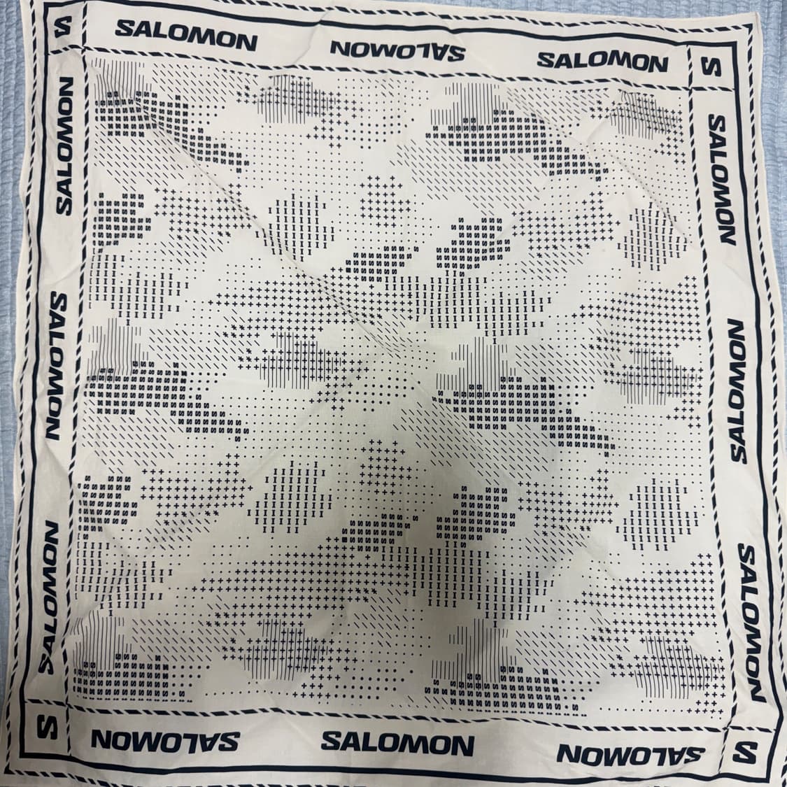 살로몬 반다나 상품이미지1