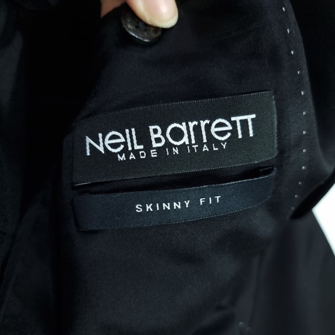 [닐바렛] 슬림핏 블레이저 자켓 블랙 P01370 상품이미지7