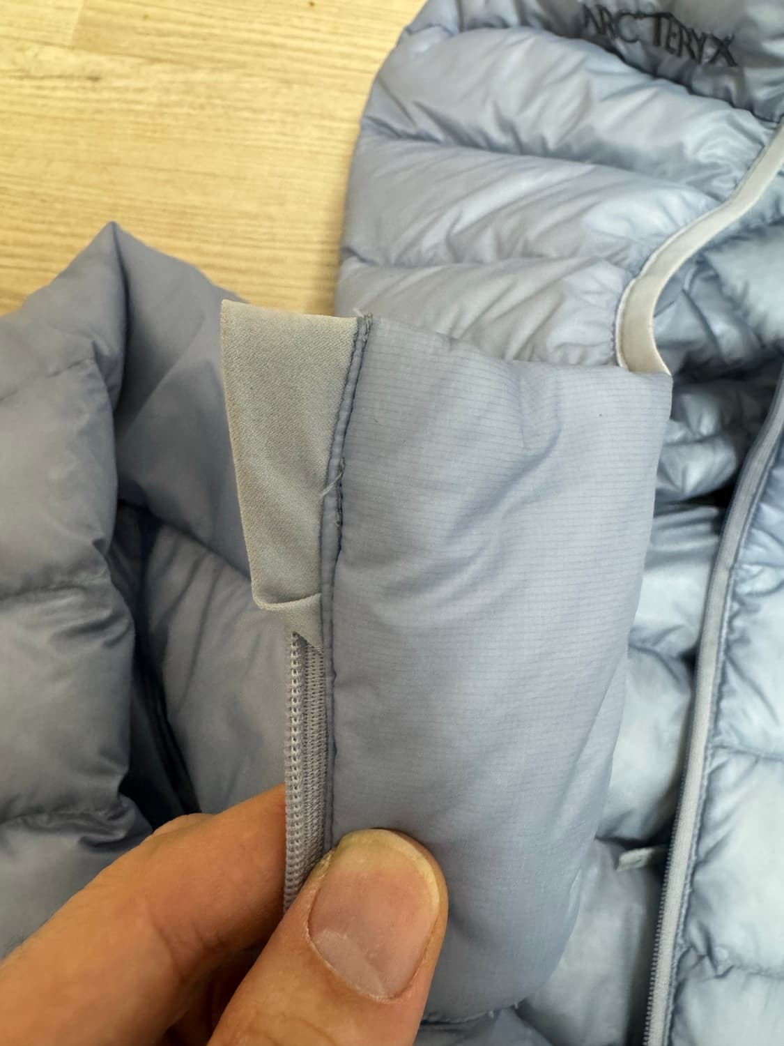 2XL 아크테릭스 세륨 후디 루센트 경량 패딩 상품이미지3