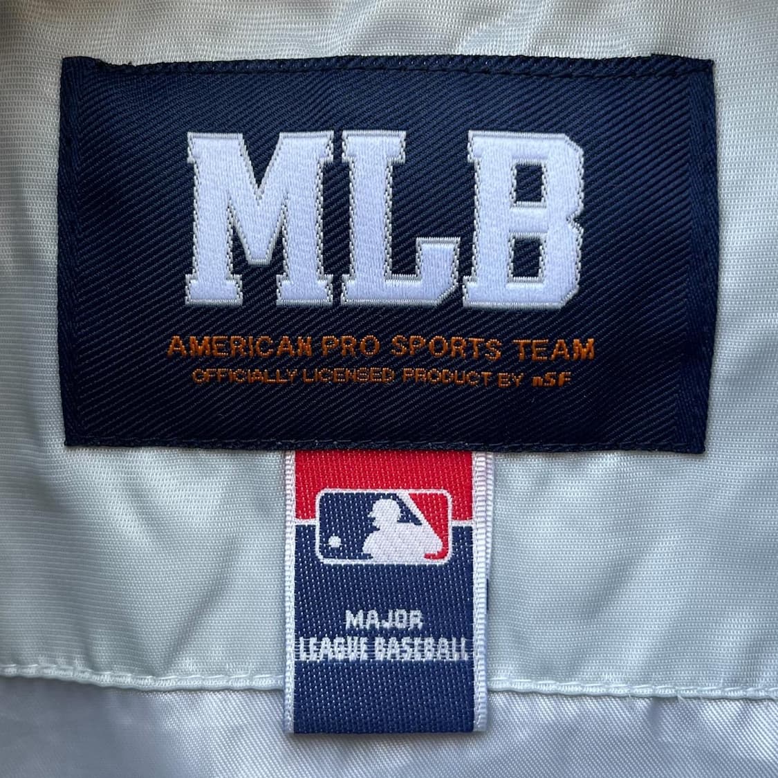 MLB 2001 뉴욕 양키즈 스펠아웃 나일론 바시티자켓 상품이미지8