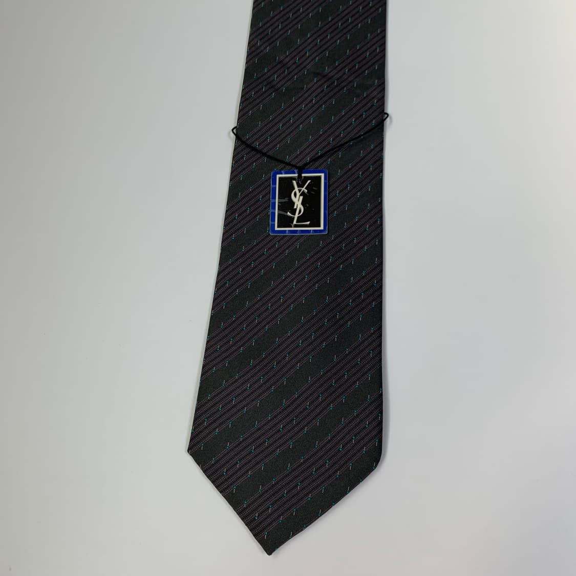 입생로랑(YSL) 택 달린 미사용품 명품넥타이 100실크 S등급 상품이미지10