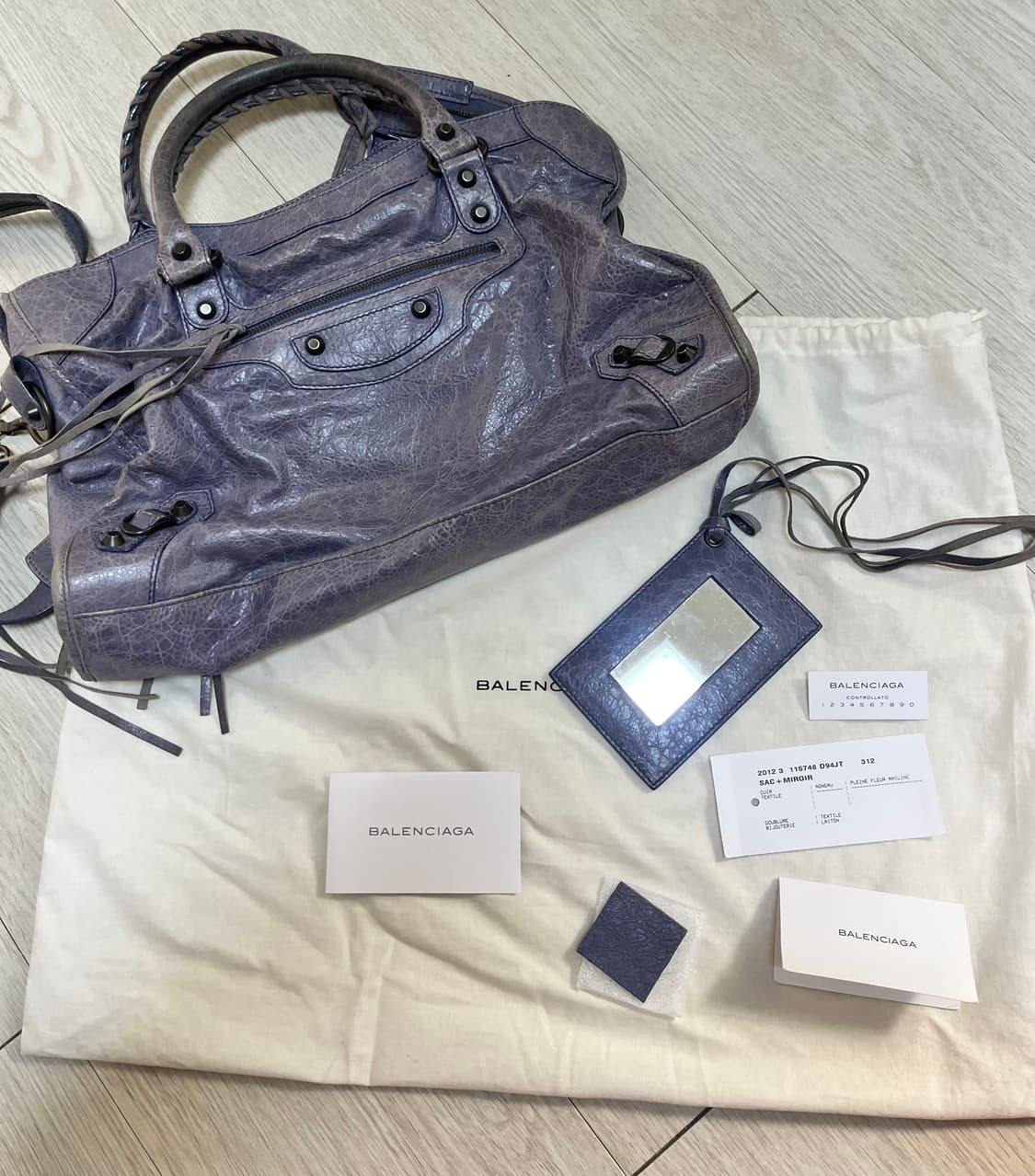 발렌시아가 모터백 상품이미지6