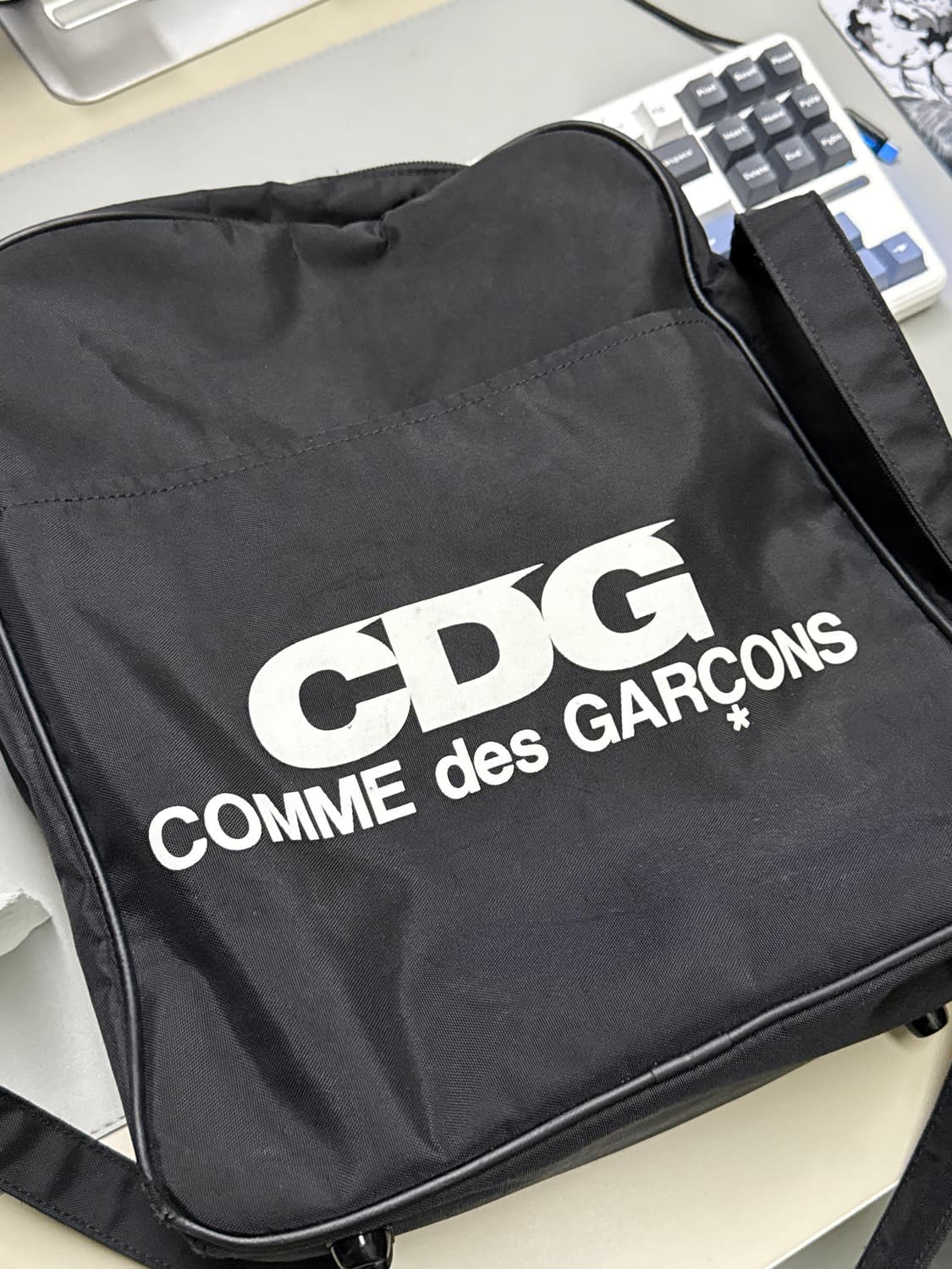 Cdg 크로스백 상품이미지1