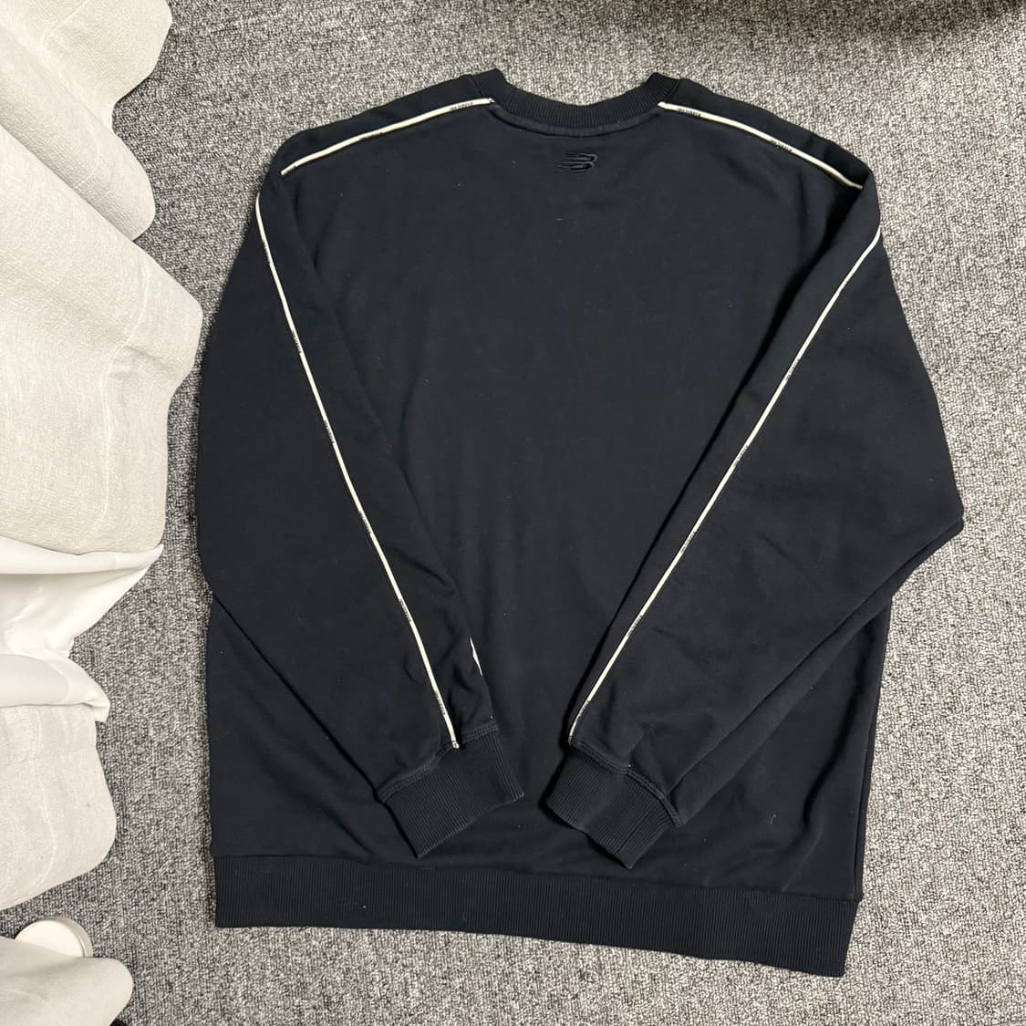 뉴발란스 맨투맨 상품이미지3