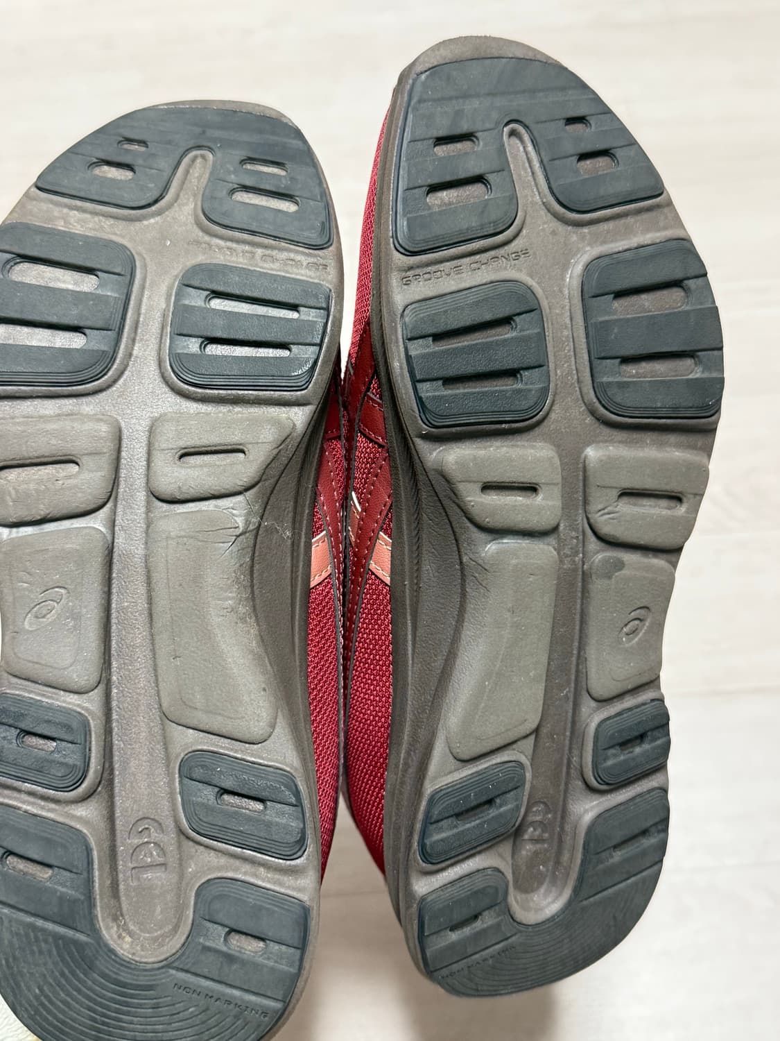 아식스 라이프워커 레드 230 상품이미지5