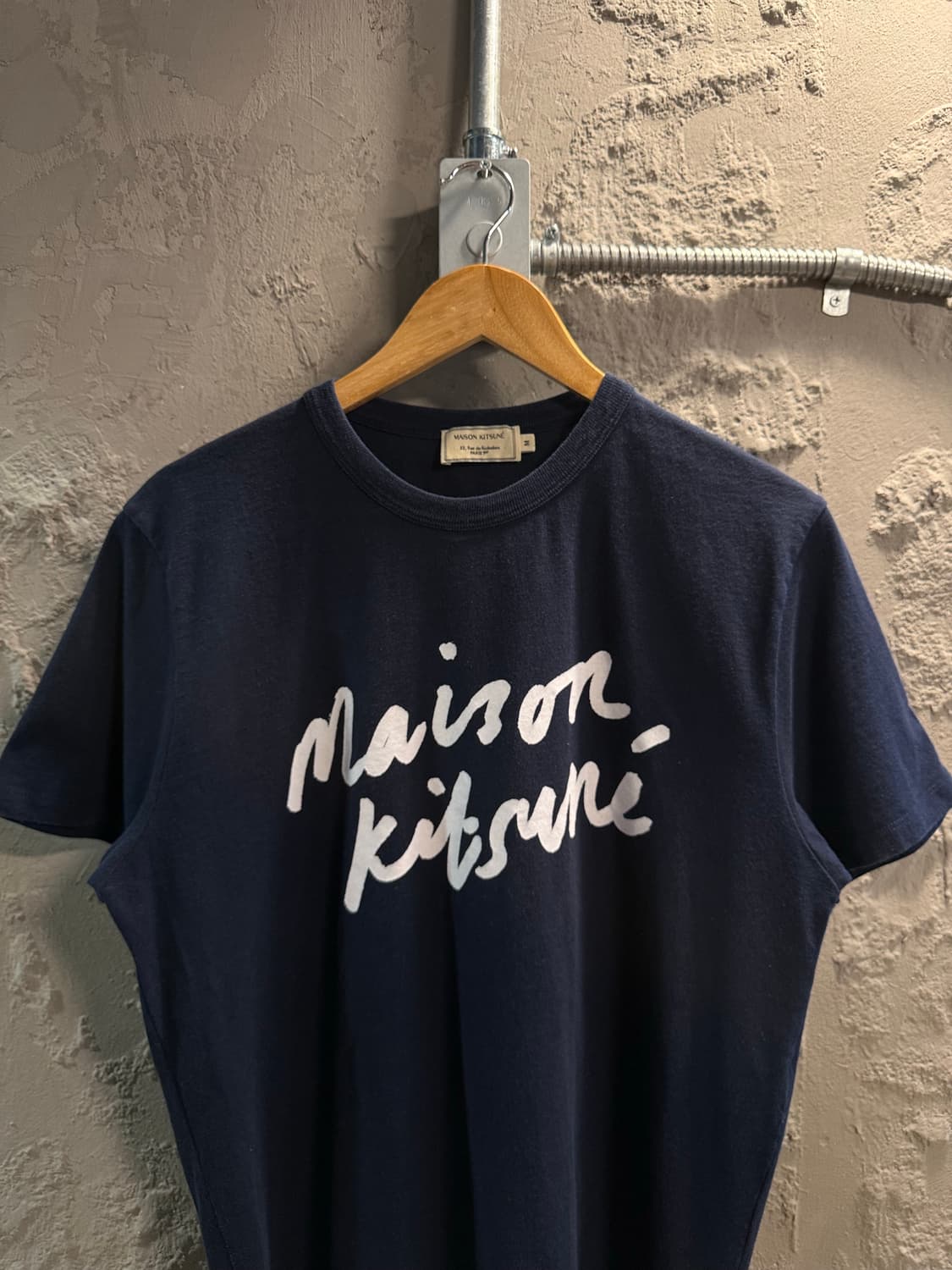 M 메종키츠네 MAISON KITSUNE 로고 반팔 티셔츠 네이비 상품이미지4