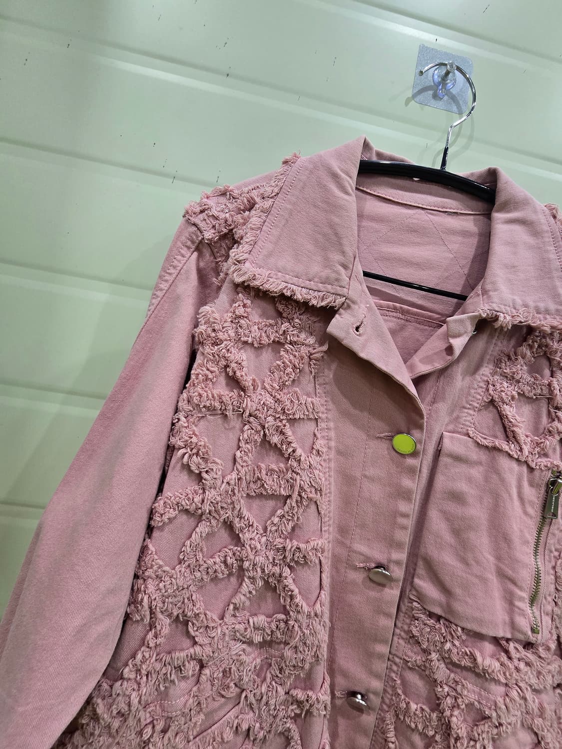 VOV 핑크 데님 컷아웃 디테일 자켓 상품이미지7