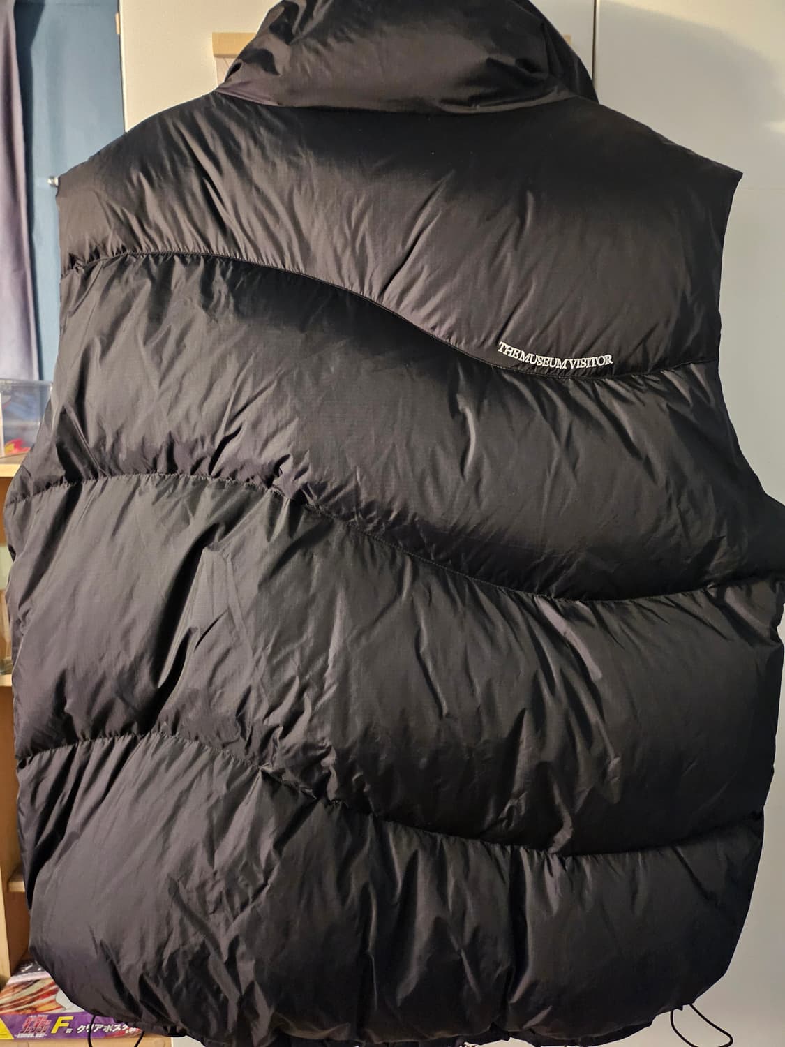 더뮤지엄비지터 커브드 지퍼 베스트 L 상품이미지3