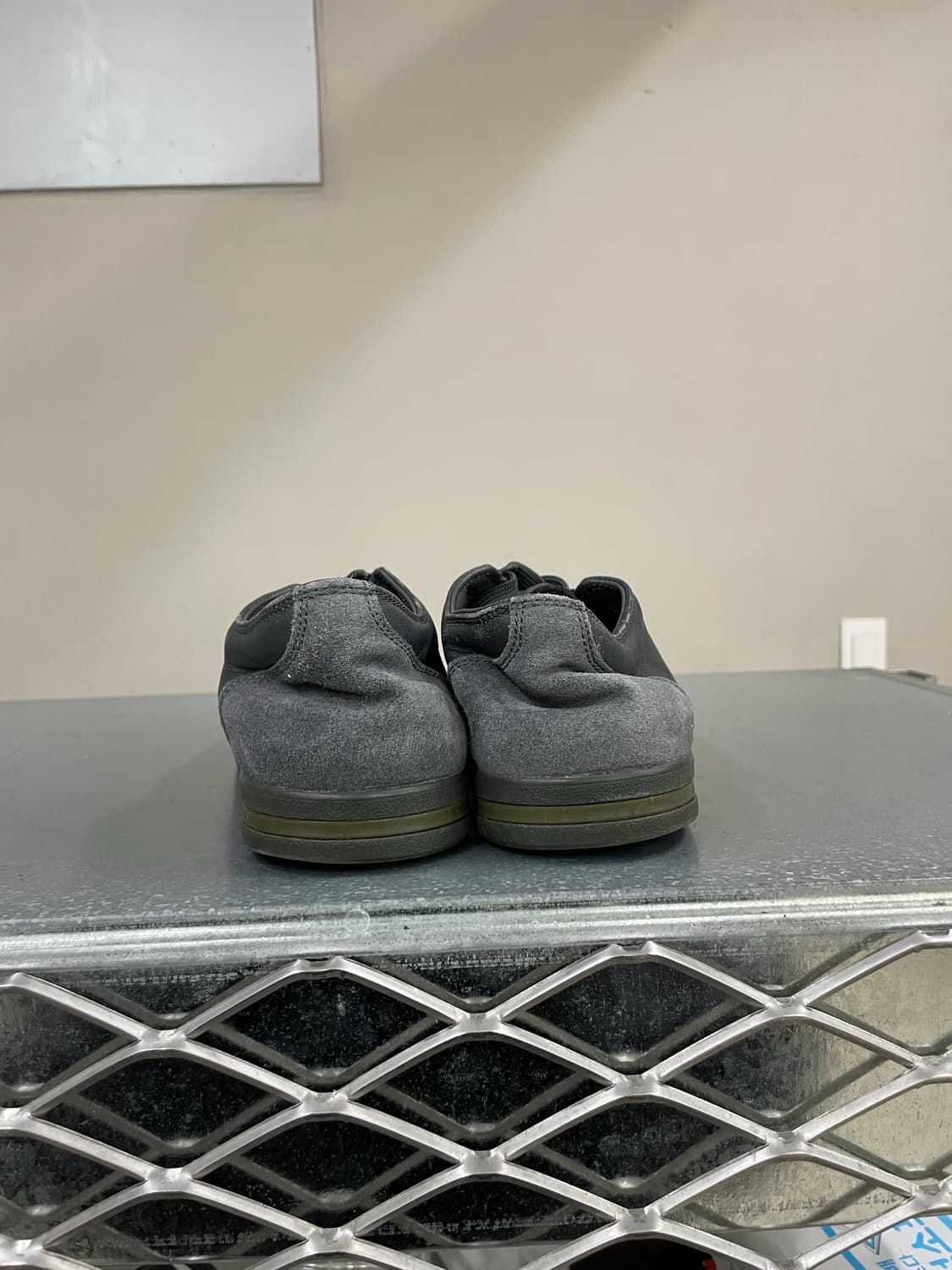 돌체앤가바나 스니커즈 UK7 상품이미지3