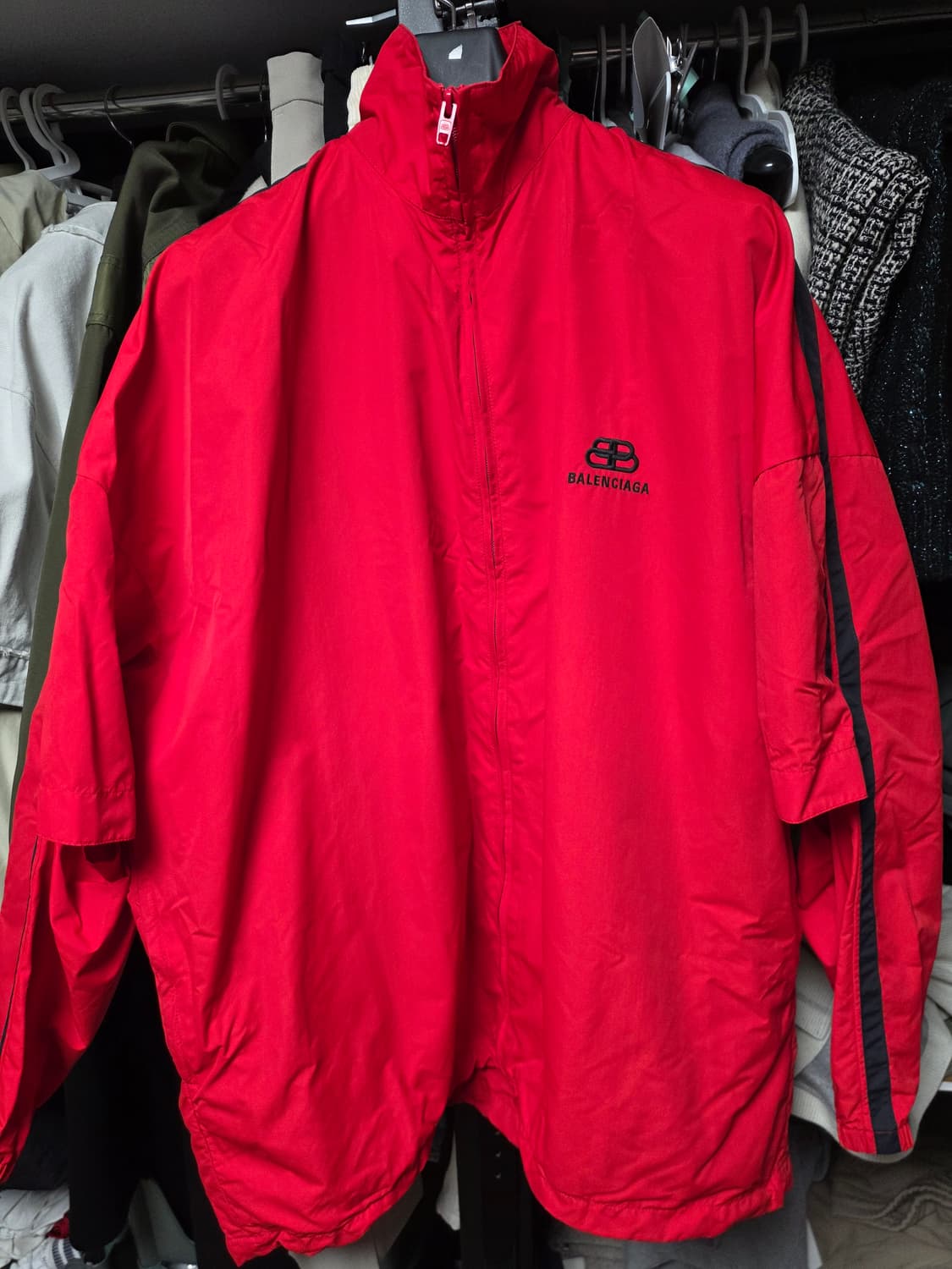 발렌시아가 바람막이 44 상품이미지1