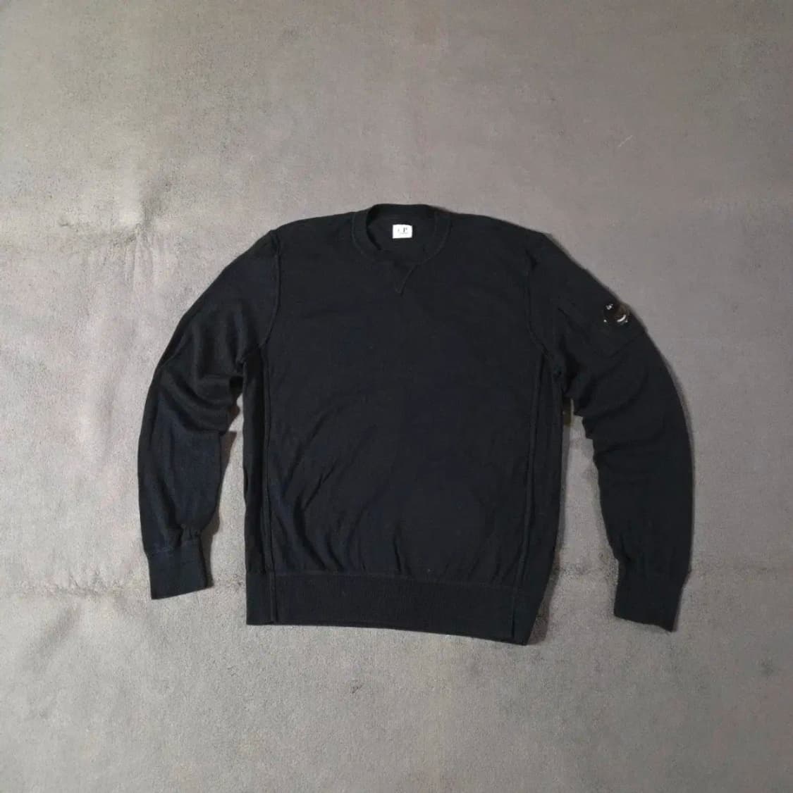 백화점택 CP컴퍼니 렌즈 코튼 니트 XL 블랙 상품이미지1