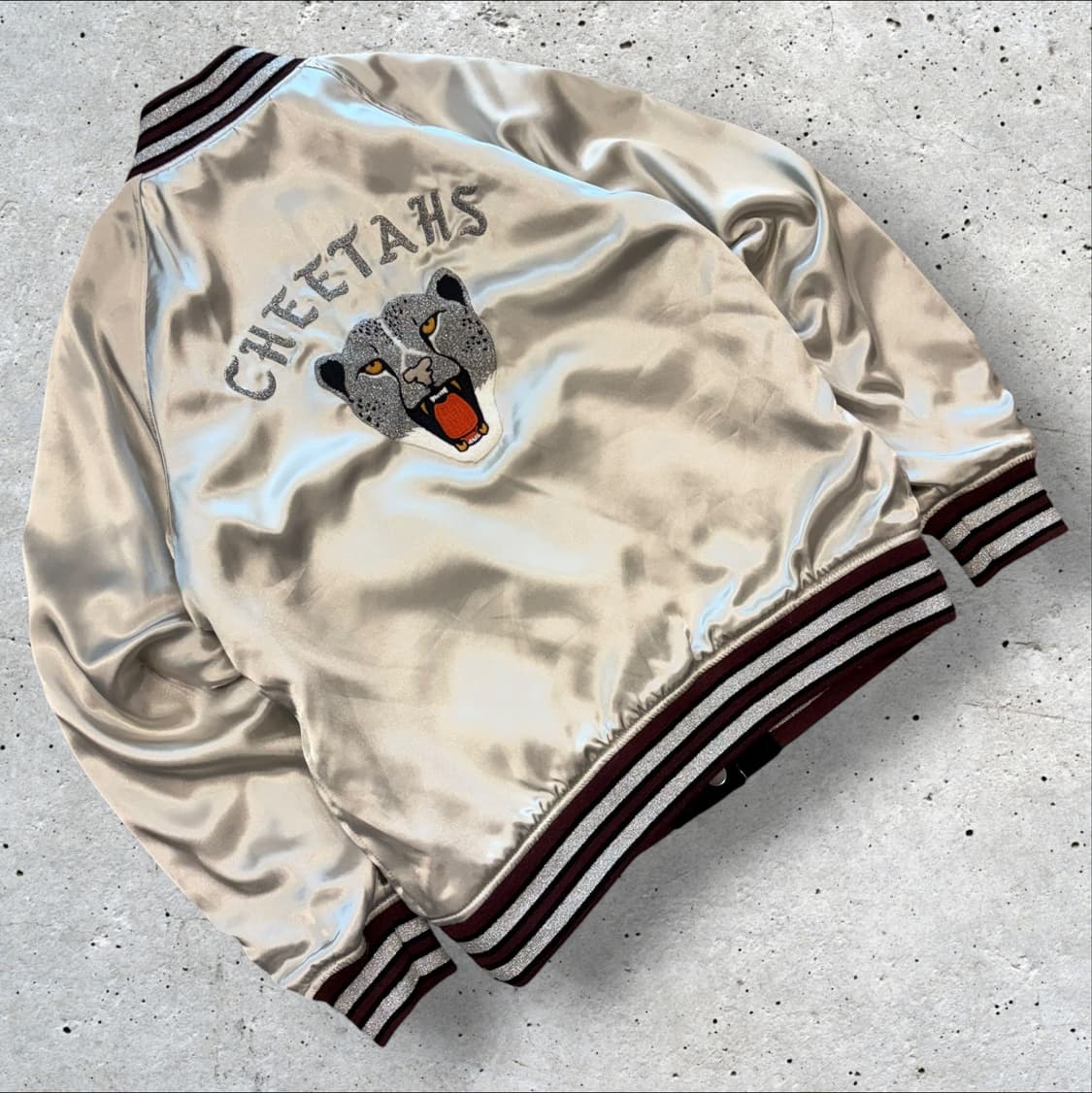 [S] 리바이스 치타 리버시블 스카쟌 자수 새틴 봄버 실버 D802 상품이미지1