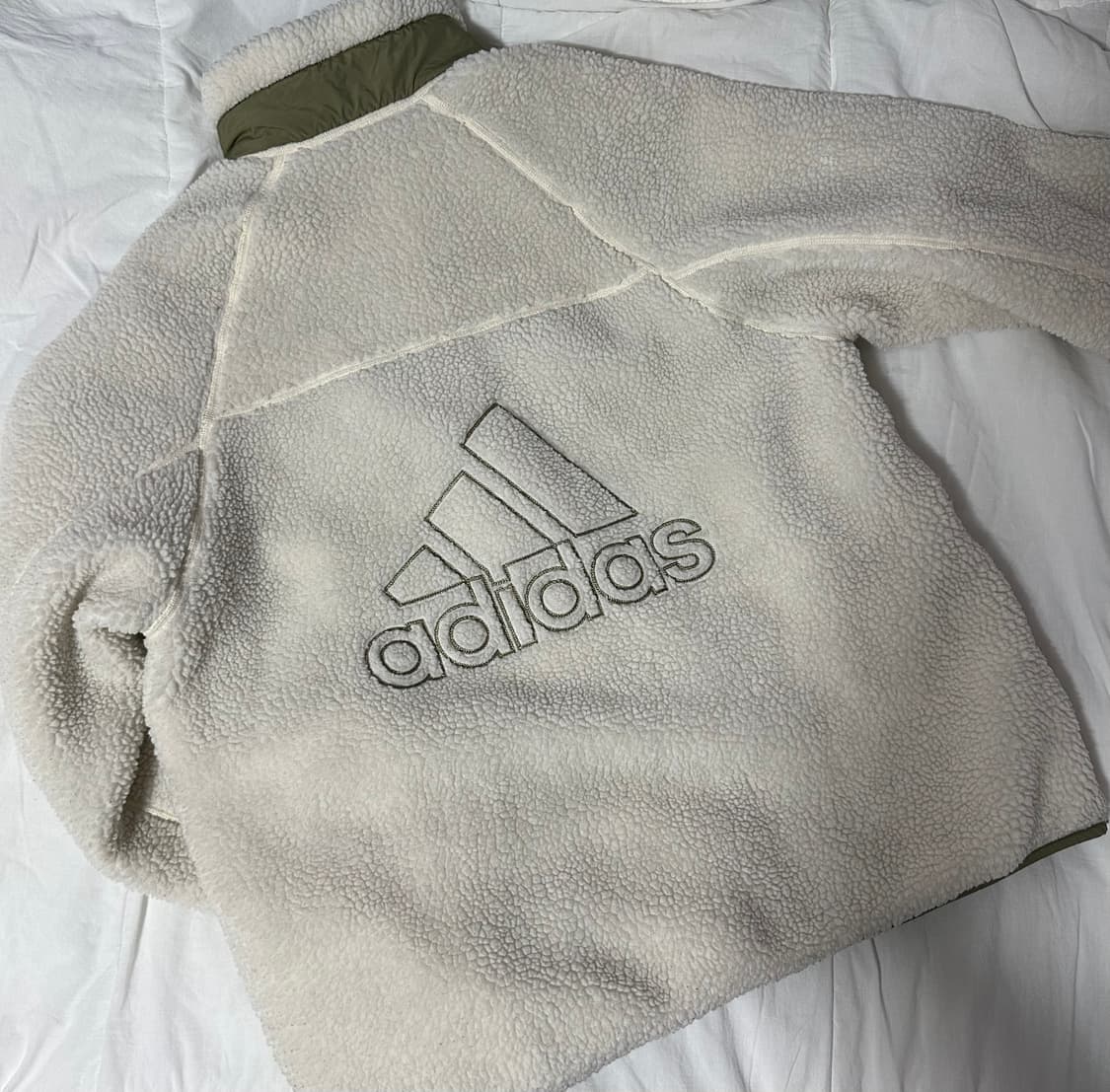 아디다스 카키 빅로고 리버시블 후리스 점퍼 상품이미지7