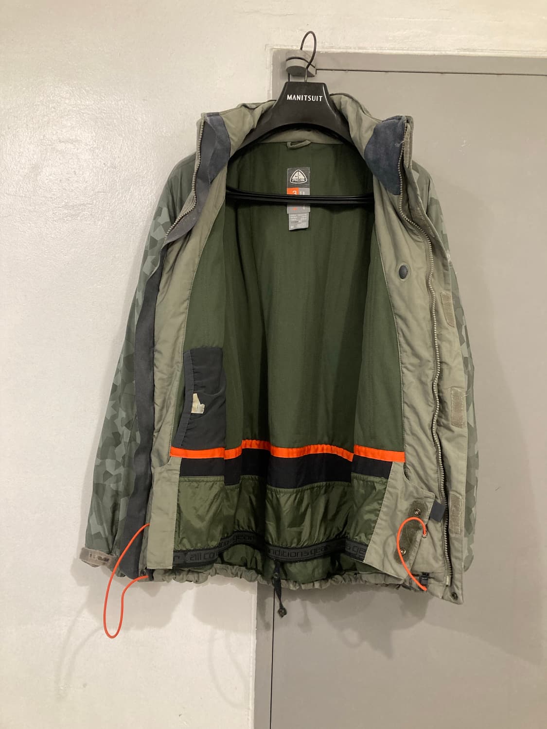나이키 Acg 카모 파카 상품이미지5