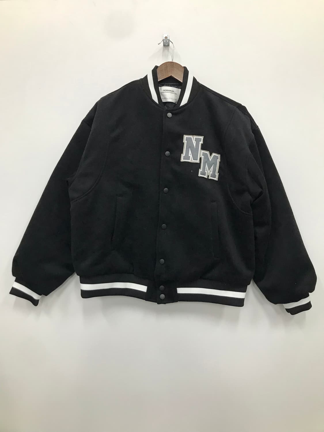 노매뉴얼 바시티 자켓 상품이미지1