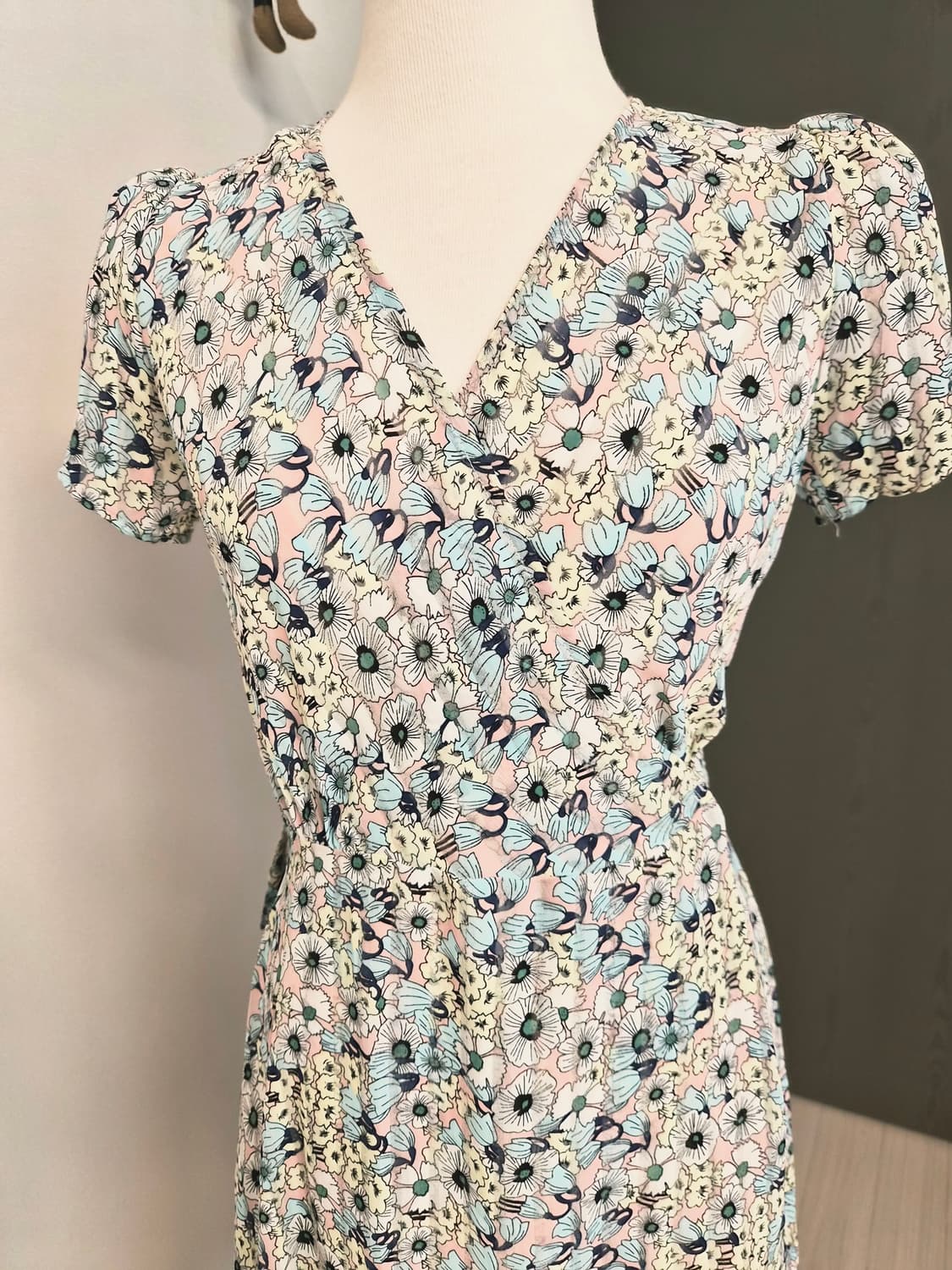 플로럴 랩 원피스 & 로브 상품이미지4