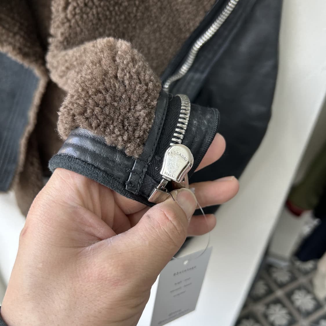 16311 - 릭오웬스 우먼 램스킨 레더 램프 자켓 상품이미지4