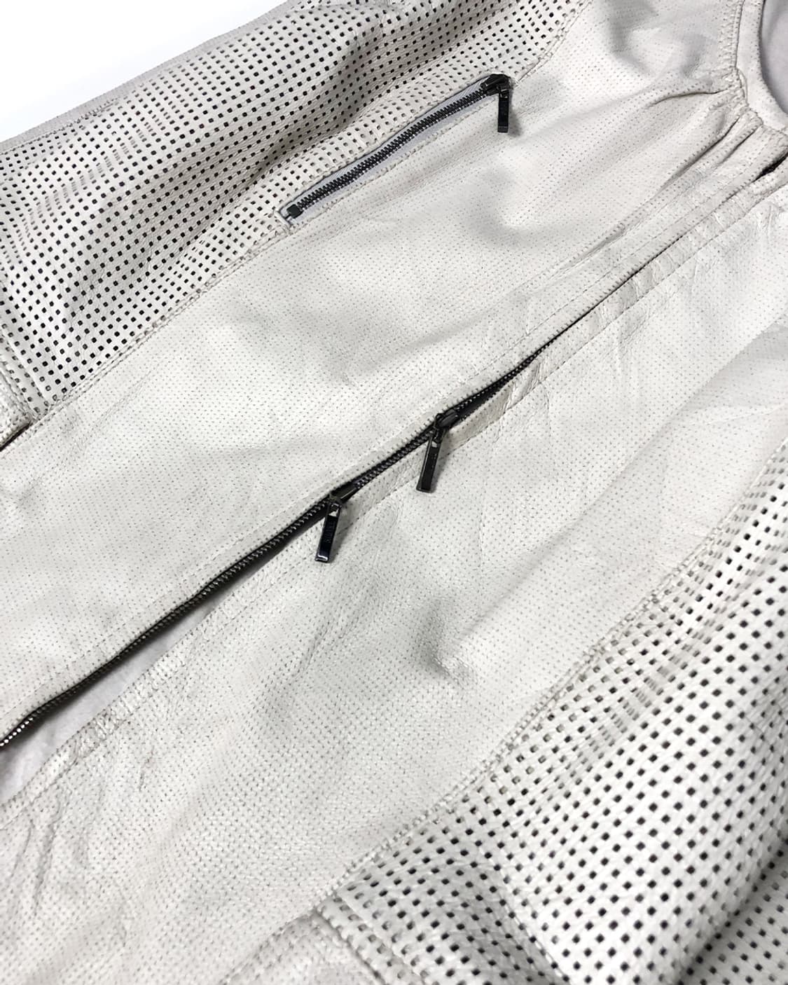 Hiroko Koshino TRUNK 펀칭 가죽 자켓 상품이미지7