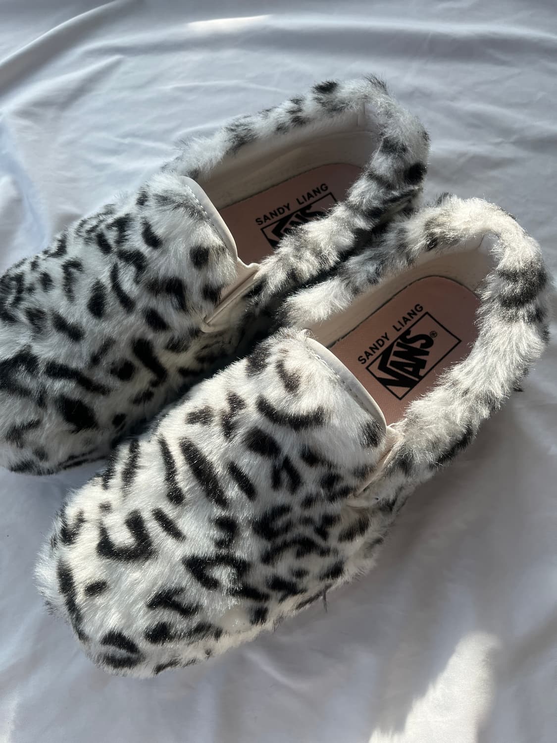 Sandy Liang X Vans 샌디리앙 반스 레오파드 퍼 슬립온 상품이미지5