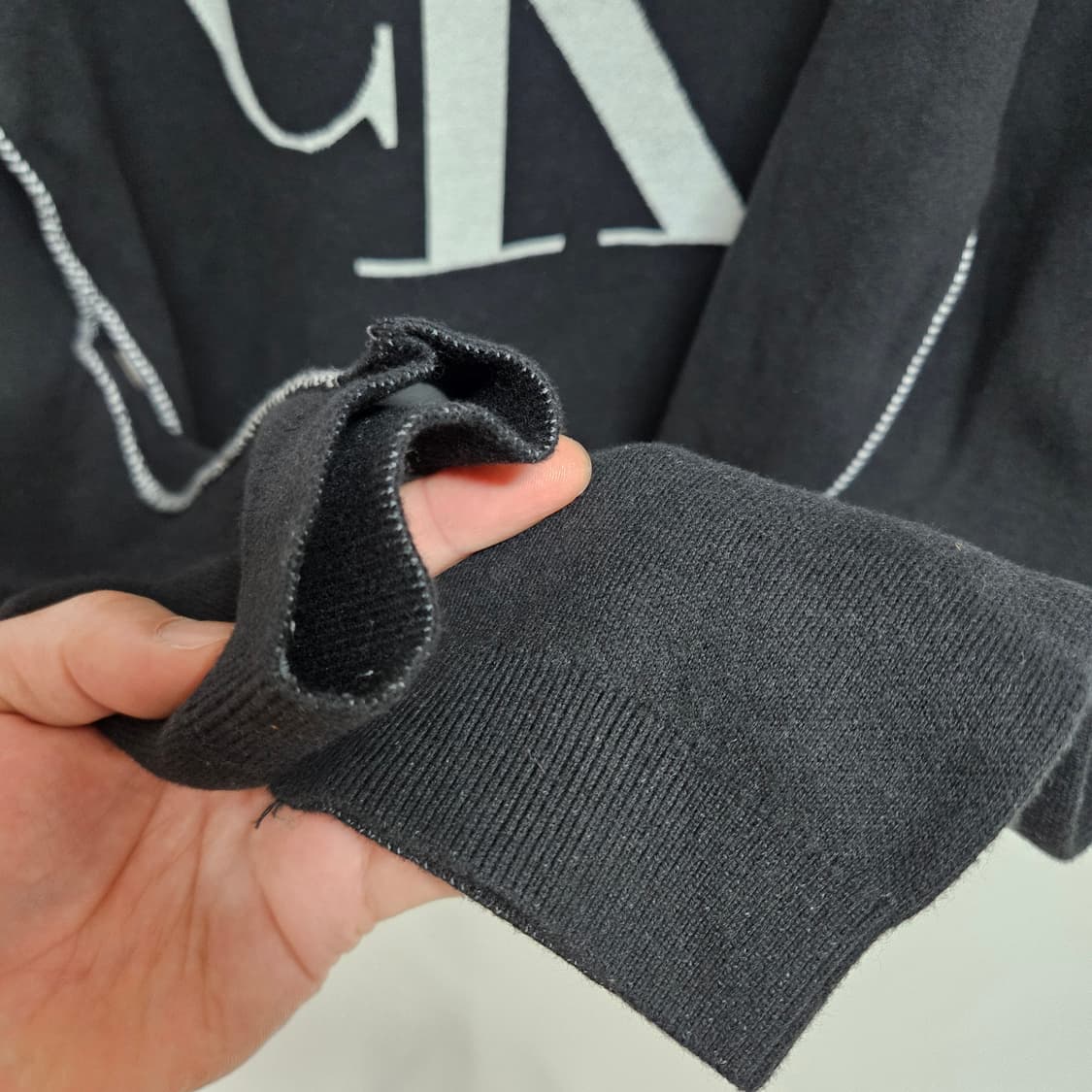 캘빈클라인 진스 빅로고 스티치 니트 XL 상품이미지4