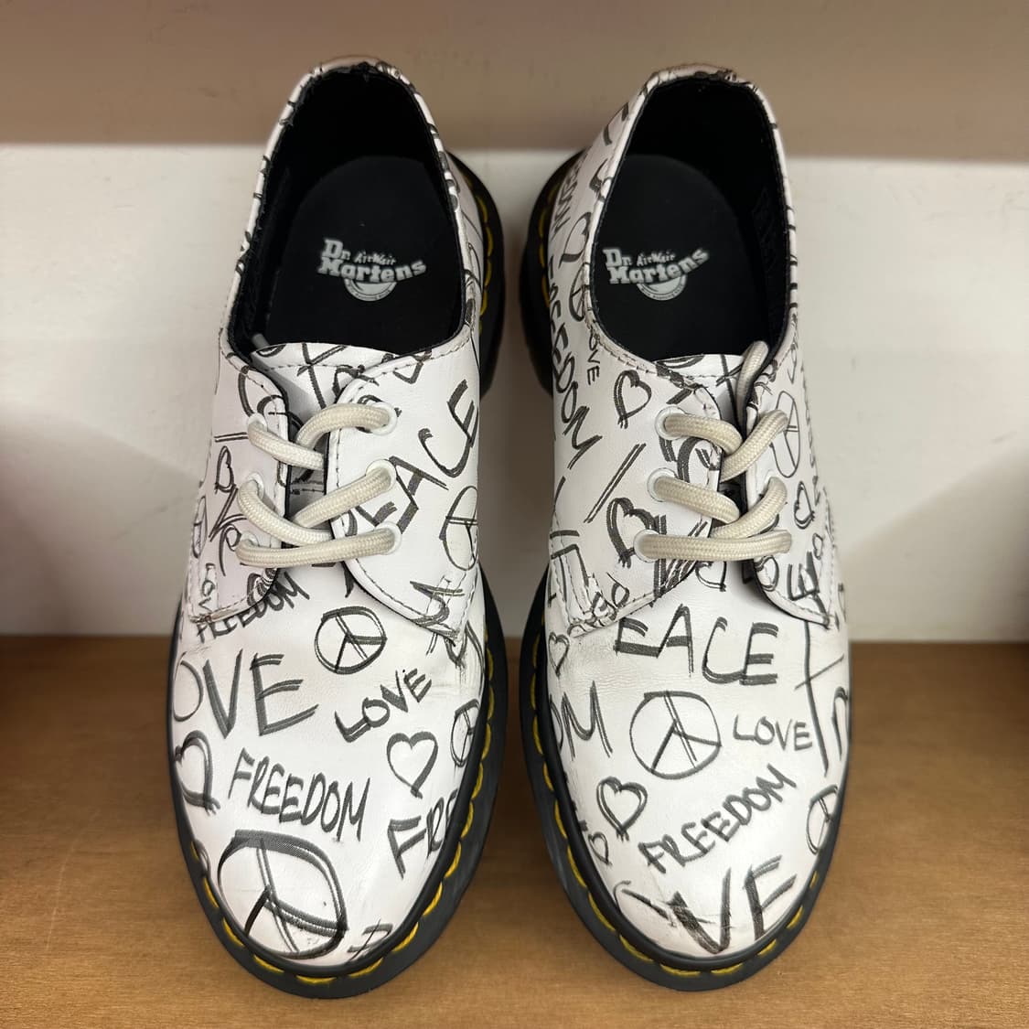 닥터마틴 1461 ‘러브&피스&프리덤’ 상품이미지7