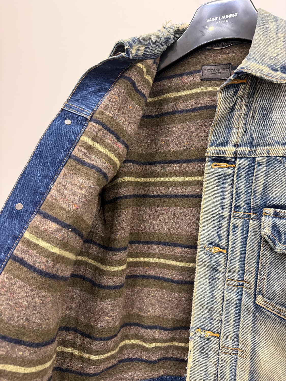 (미착용 새상품) 생로랑 데님 디스 자켓 xs (체감M) 팝니다 상품이미지8