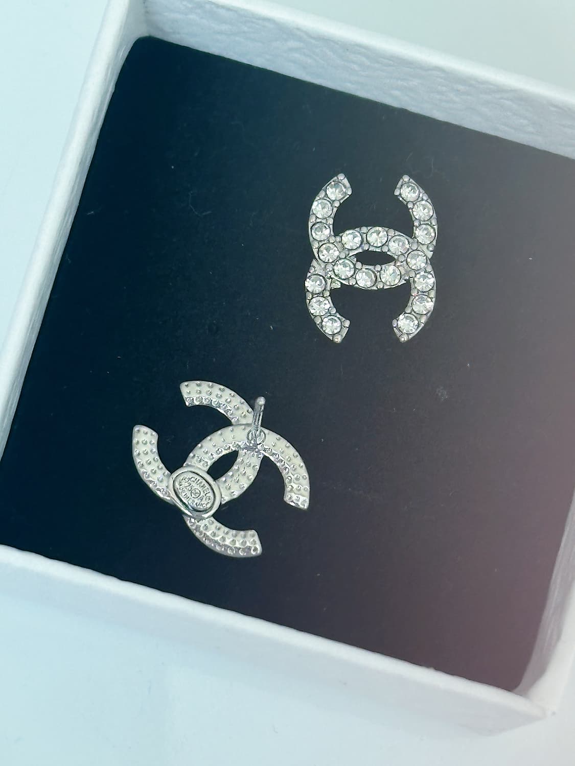 샤넬 크리스탈 귀걸이 실버 업사이클링 상품이미지5