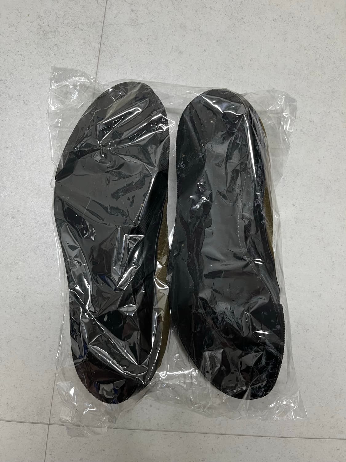 [275] 와쿠와 / 올리브 & 검솔 (1950s 텐트 클로쓰) 상품이미지6