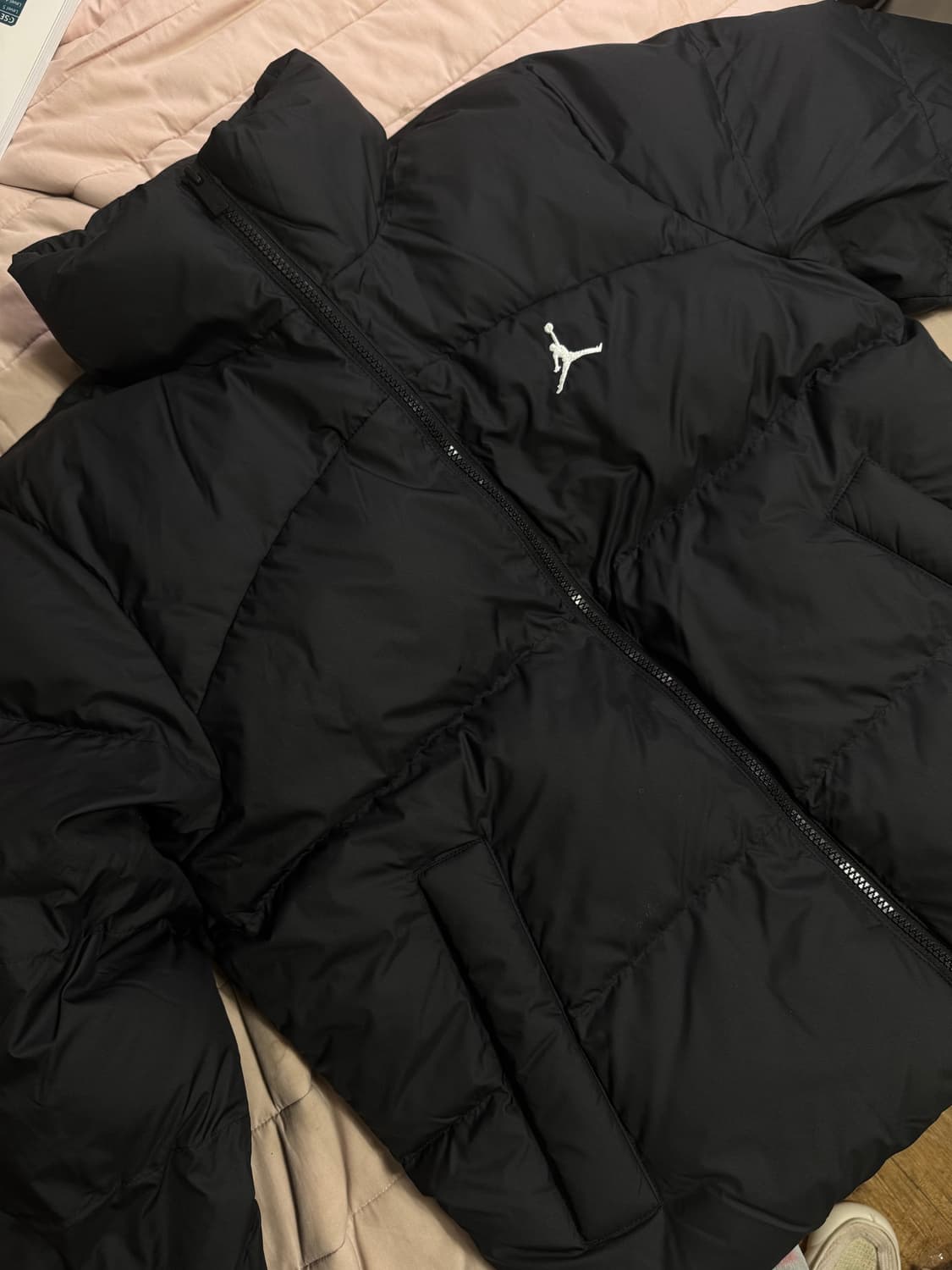 나이키 조던 푸퍼 패딩 s 사이즈 상품이미지3