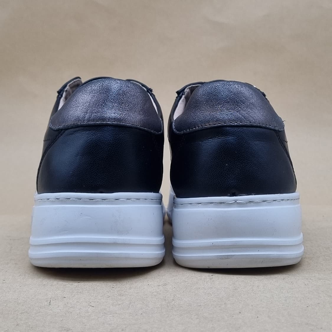 팬디 경량 여성스니커즈230  상품이미지4