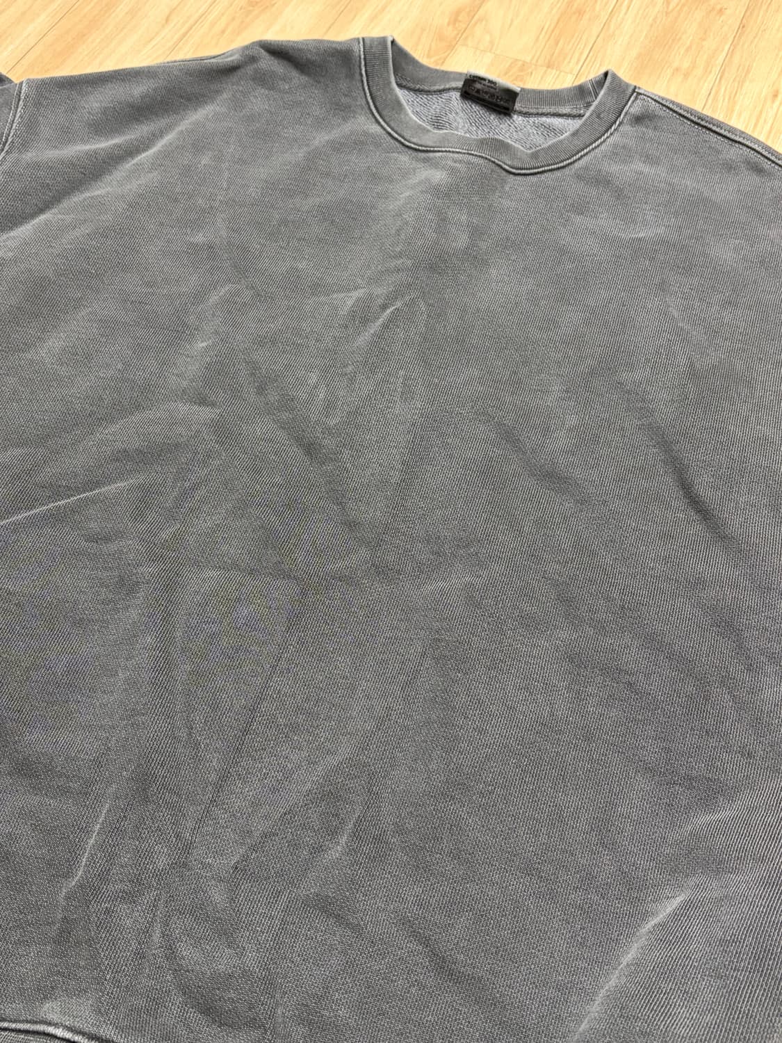 소버먼트 900g 맨투맨입니다 상품이미지1