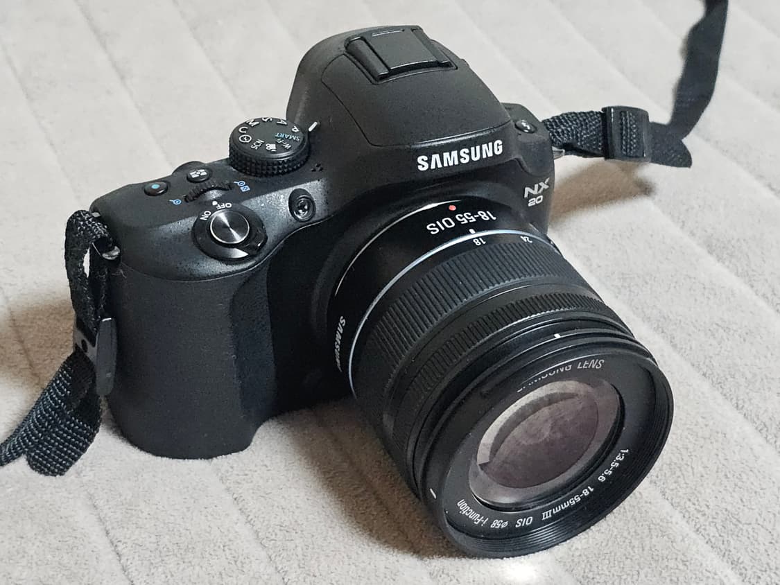 삼성 NX20 미러리스 카메라 상품이미지1