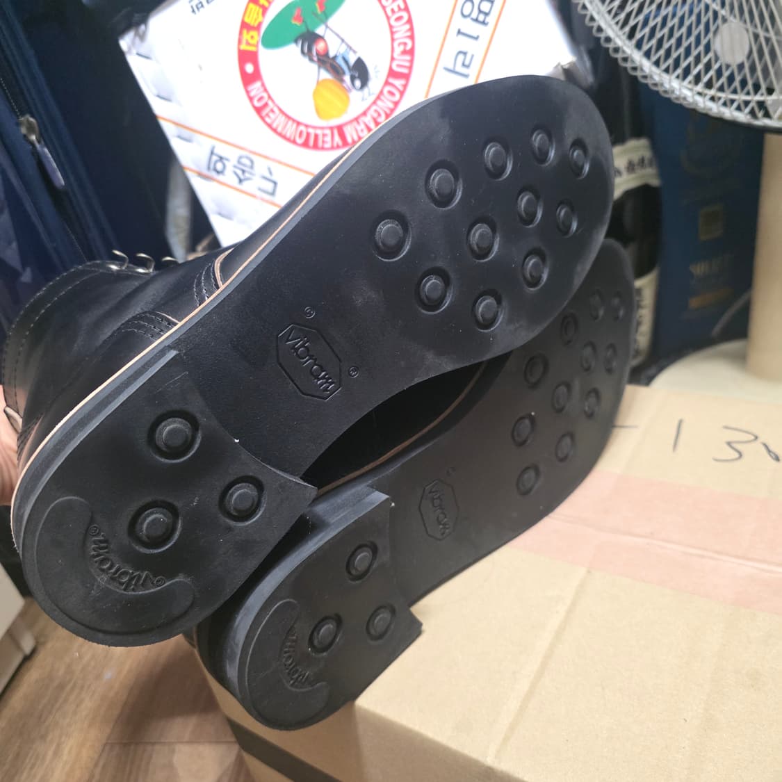 조셉트 크롬악셀 부츠 블랙 280 팝니다 상품이미지4