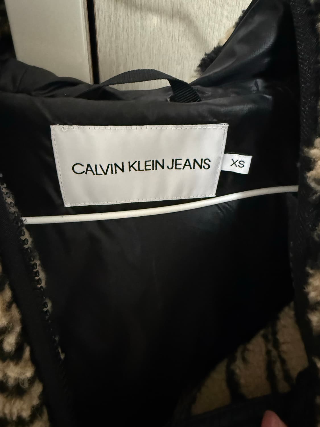 캘빈클라인 호피 후리스 상품이미지4