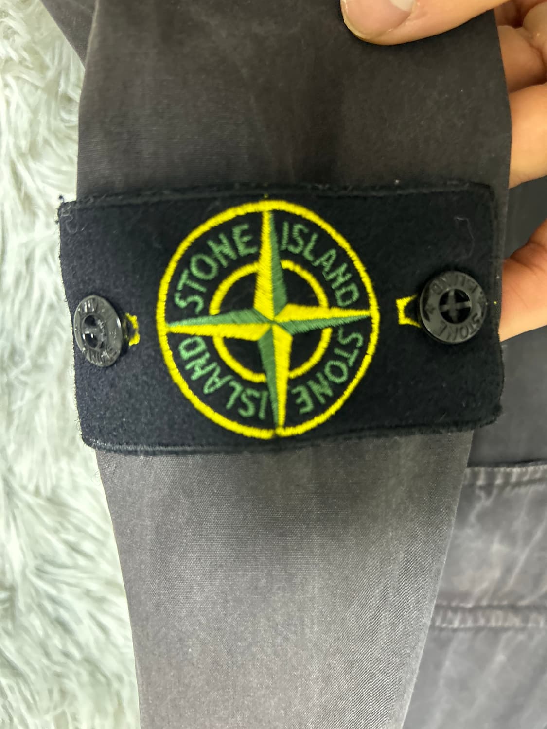 22FW 스톤아일랜드 올드이펙트 더블포켓 셔츠 M 상품이미지2