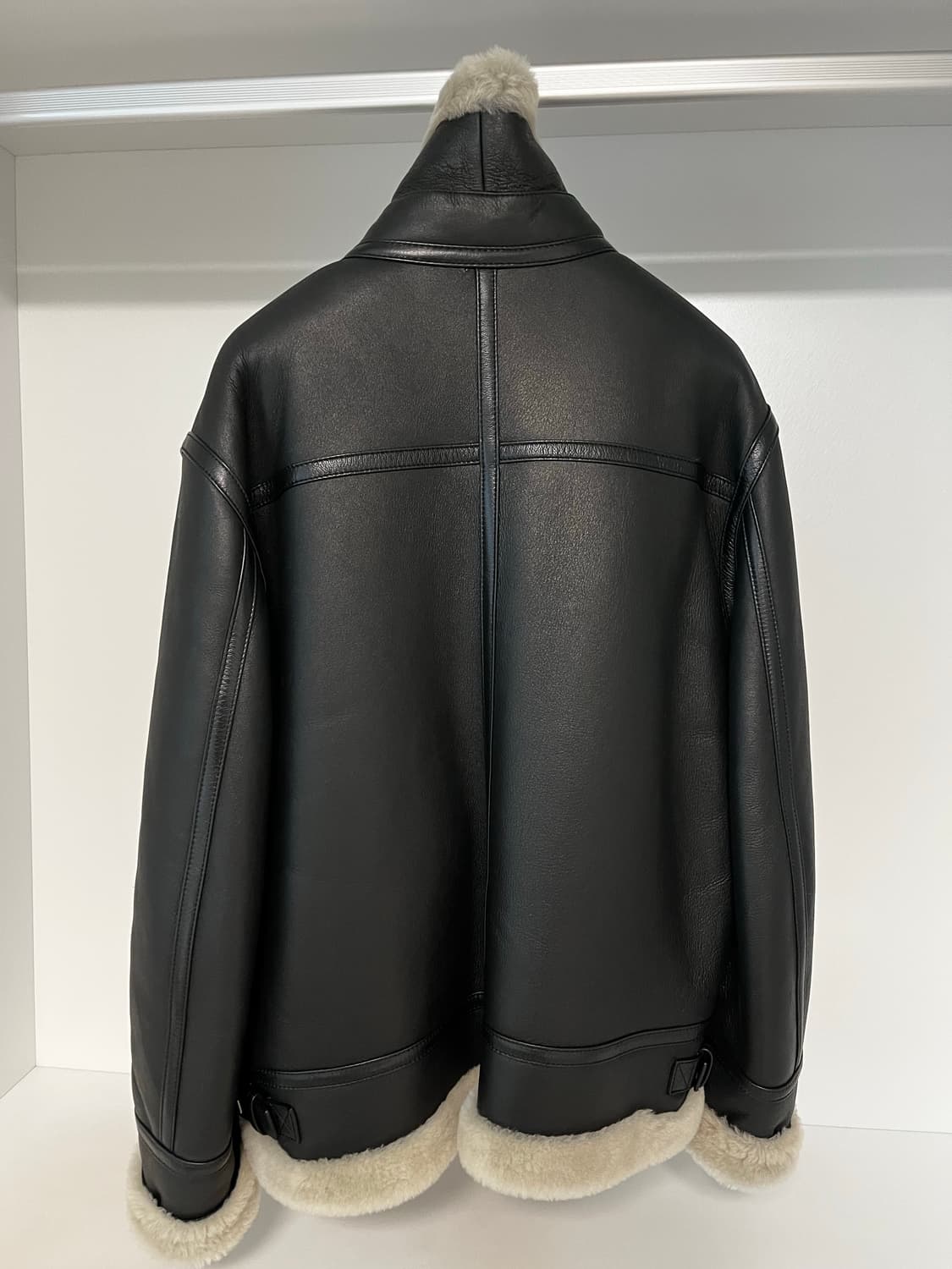 질스튜어트 남자 무스탕 상품이미지2