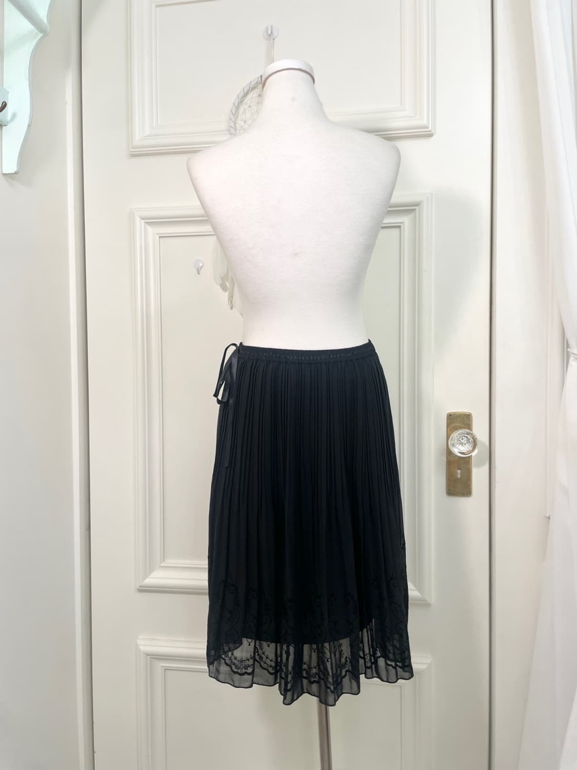 black lace embroidery pleats banding ski 상품이미지3