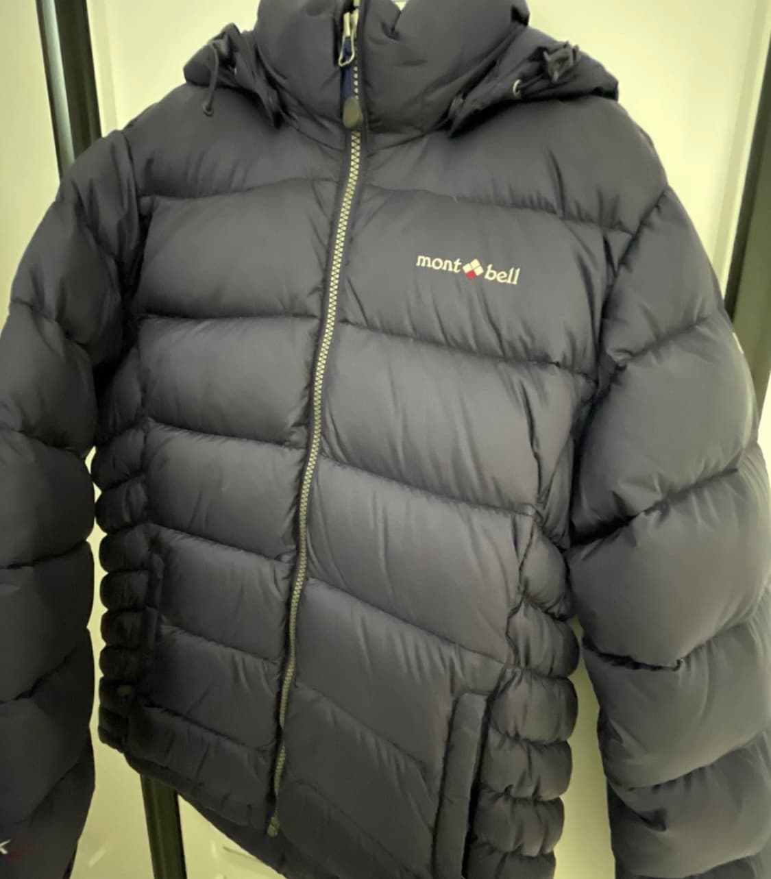 몽벨 패딩 팝니다 상품이미지1