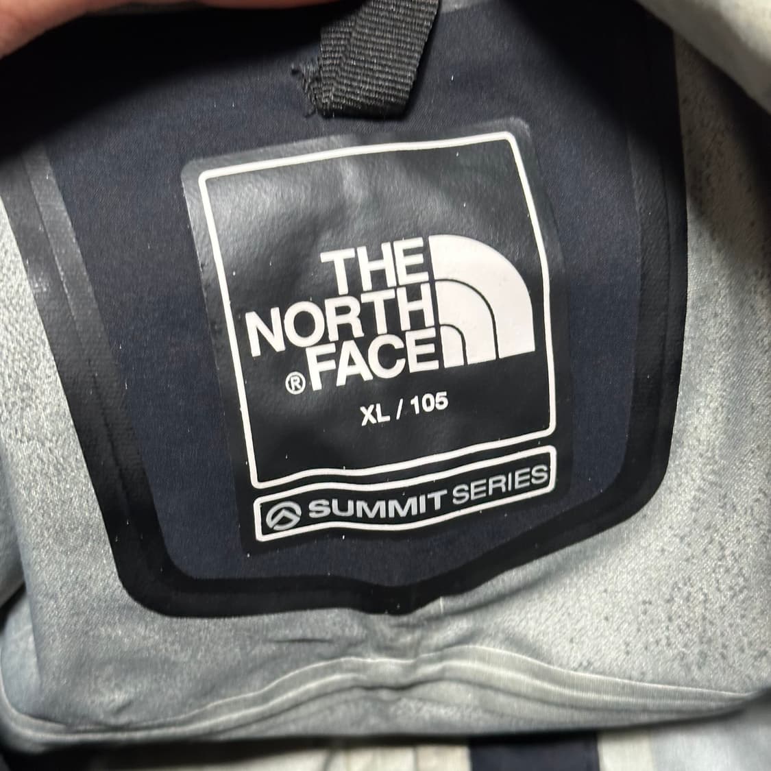 The North Face 써밋시리즈 리얼벤트 후드 바람막이 상품이미지3