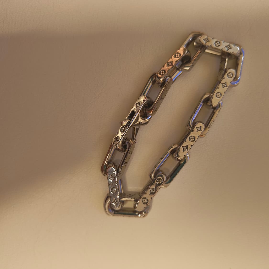 루이비통 체인 팔찌 M64223 상품이미지3