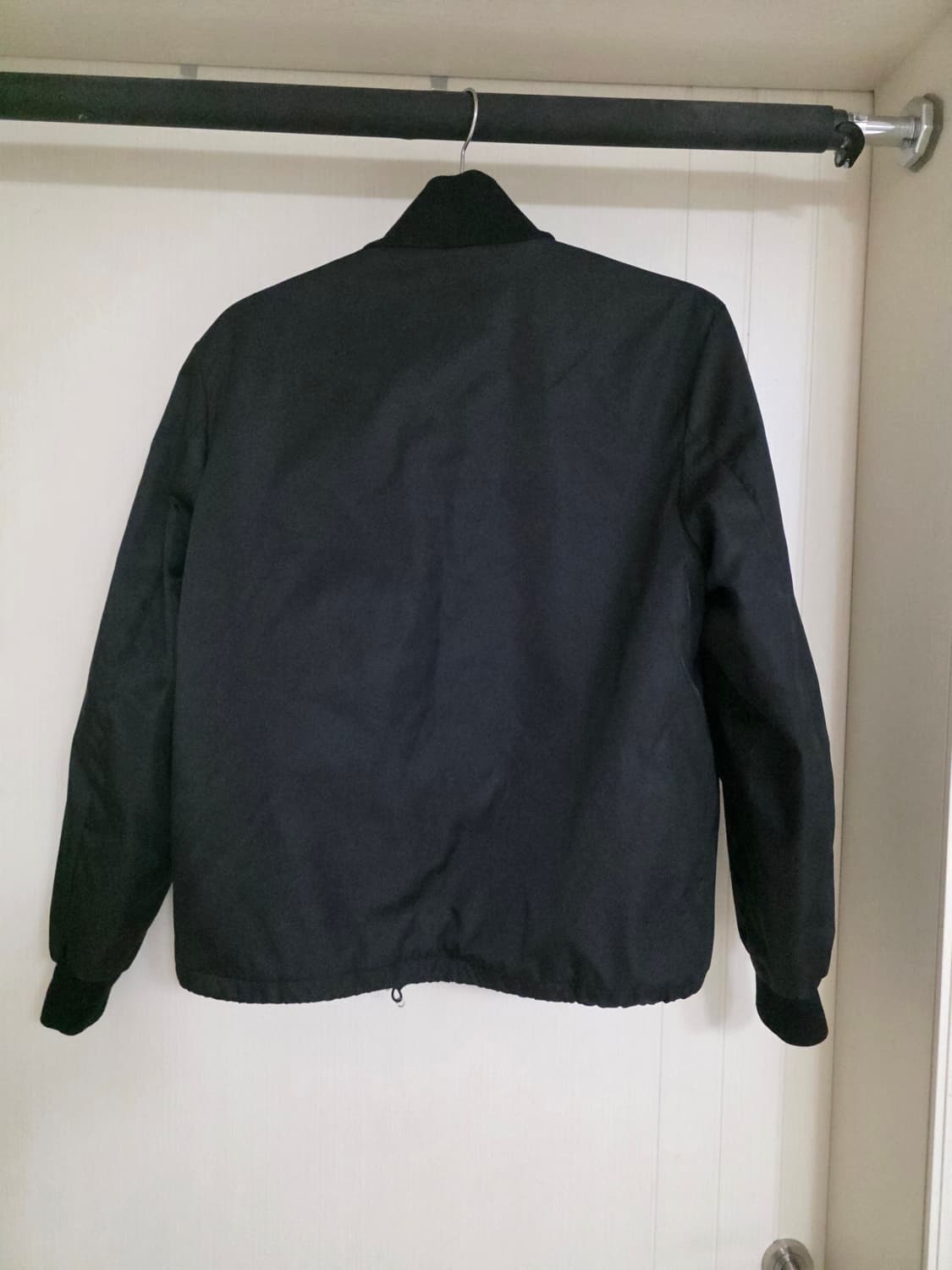 프라다 리나일론 블루종 봄버 자켓 상품이미지4