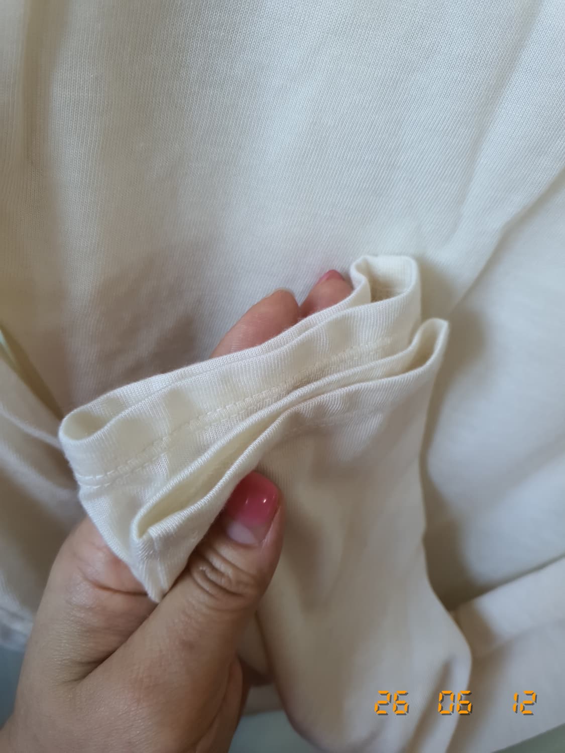 마뗑킴 긴팔 티셔츠 S (텍붙은상품) 아이보리 상품이미지7