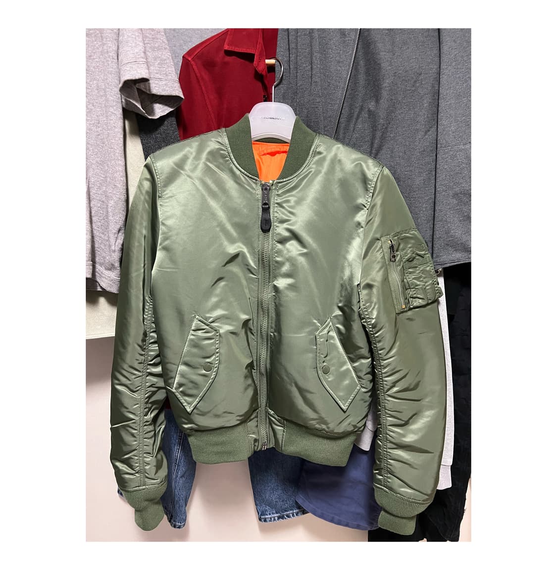 알파인더스트리 MA-1 올리브 슬림핏 상품이미지1