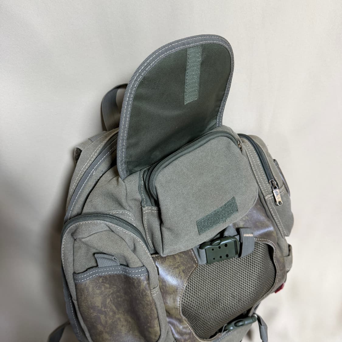 디젤 캔버스 밀리터리 백팩 상품이미지4