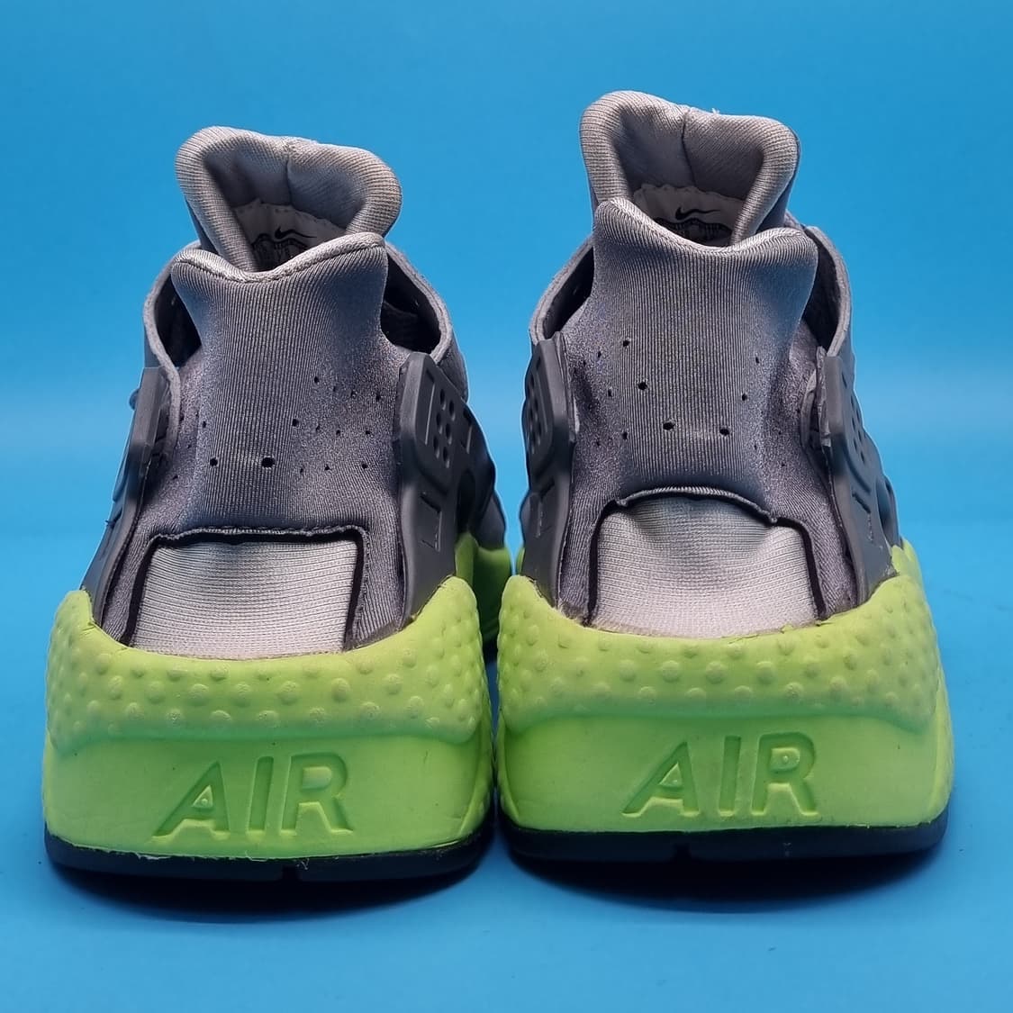 o 나이키 허라취 남성운동화 실사이즈 255 상품이미지4