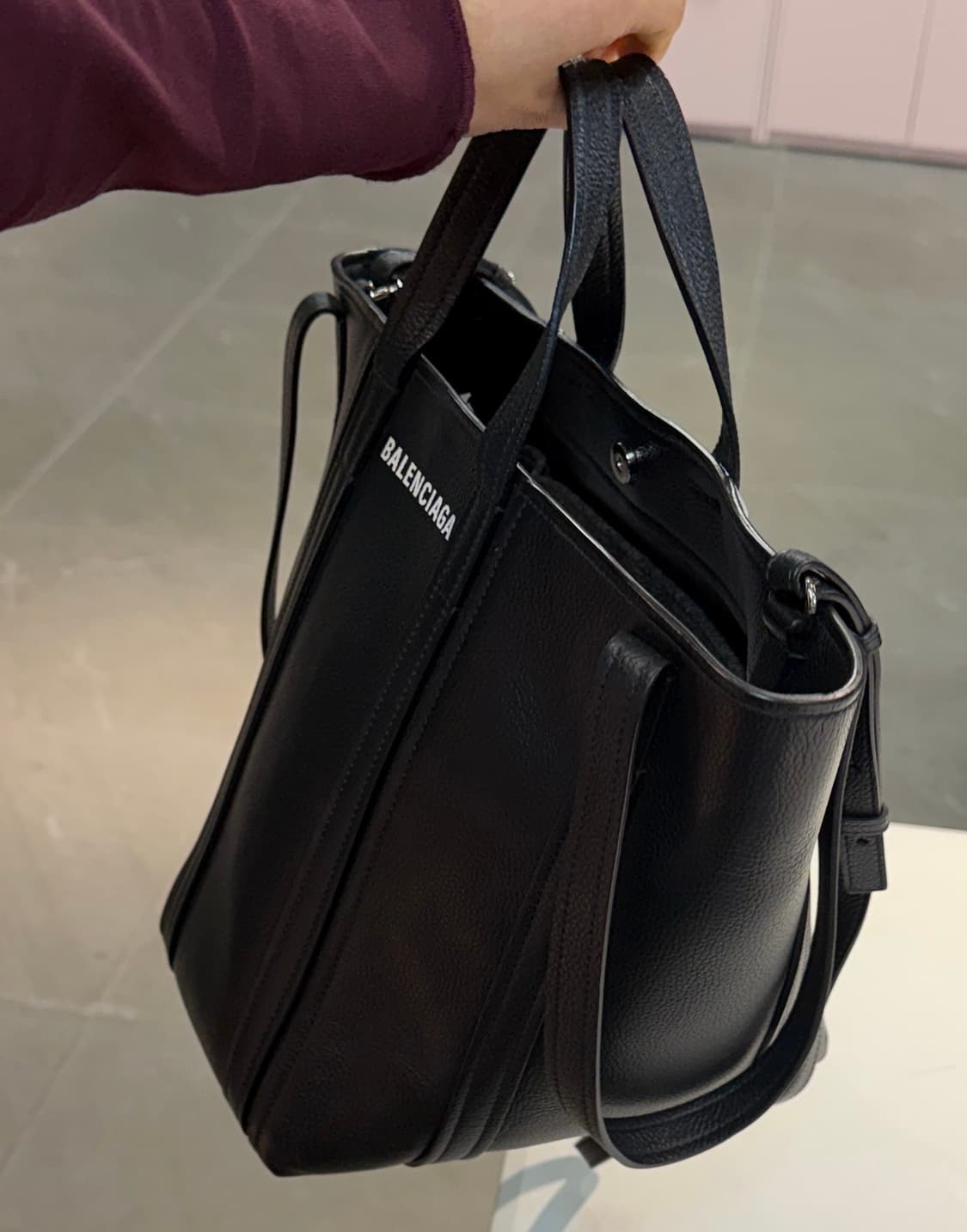 발렌시아가 에브리데이 노스사우스 상품이미지2