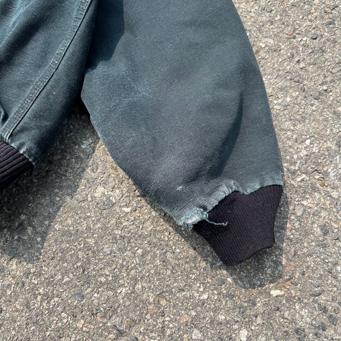 00‘s 칼하트 J140 BLK 상품이미지4