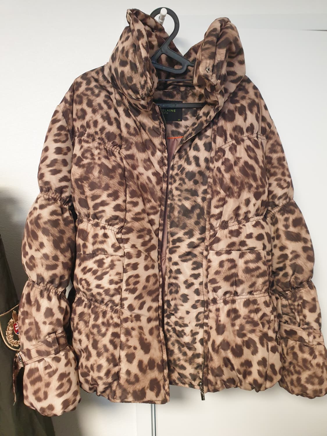 레오파드 패딩 여성 105size 상품이미지3